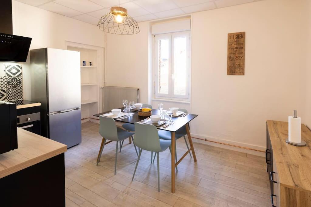 Le Cosy C - T2 Tout Equipe - Centre-Ville Gare มงต์ลูซง ภายนอก รูปภาพ